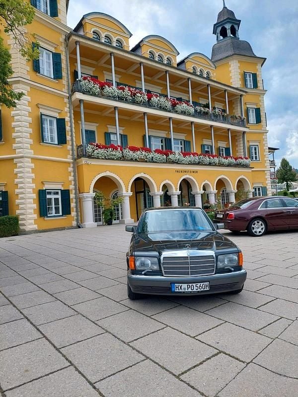 Gebraucht Mercedes 560 279 PS (205 kW) 1990 Schwarz Limousine