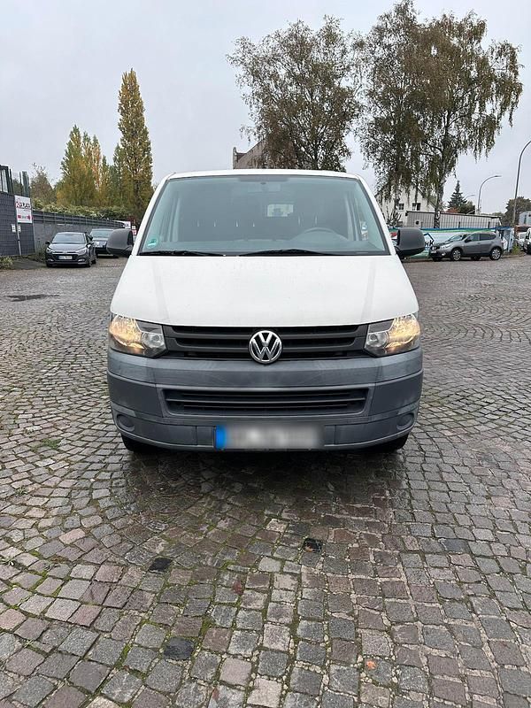 Weiß Gebraucht 2012 VW T5 Van | 15.100 € (Teuer) - Bild 1/4