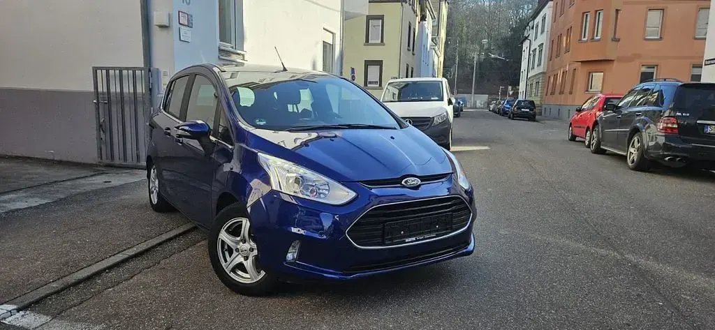 Używany Ford B-MAX Titanium 101 KM (74 kW) 2014 Niebieski Minivan