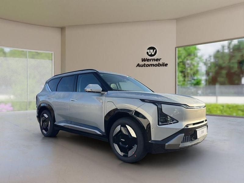 Neu Kia EV5 Earth 160 kW (218 PS) 2026 Ivory silver metallic SUV