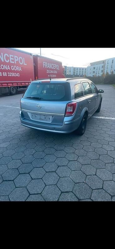Gebraucht Opel Astra 120 PS (88 kW) 2007 Grau Kombi