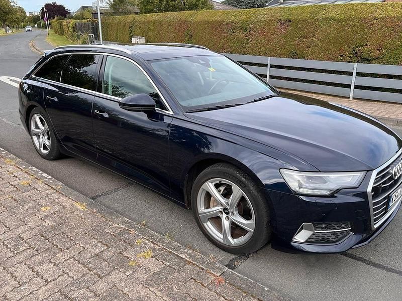 Blau Gebraucht 2019 Audi A6 Sport Limousine | 27.500 € (Guter Preis) - Bild 1/4