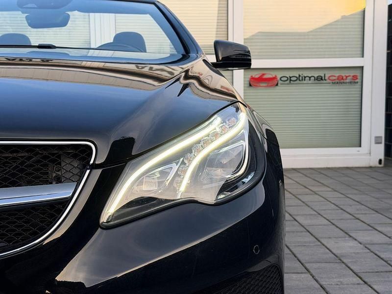 Gebraucht Mercedes E200 184 PS (135 kW) 2015 Schwarz Cabrio