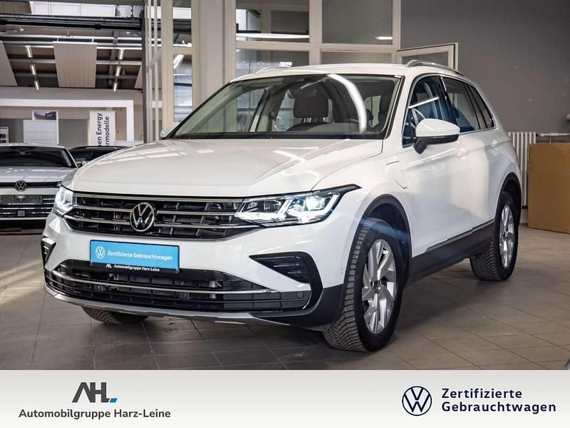 Gebraucht VW Tiguan Elegance 245 PS (180 kW) 2022 Weiß SUV
