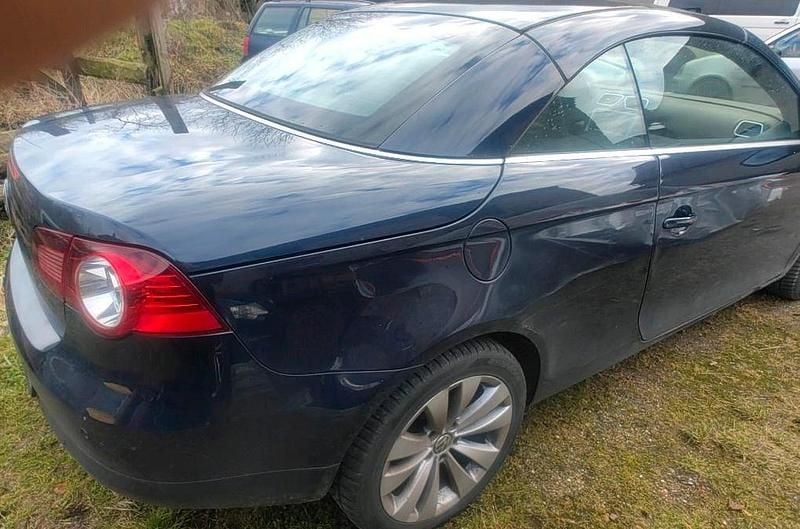 Gebraucht VW Eos 250 PS (183 kW) 2009 Blau Cabrio