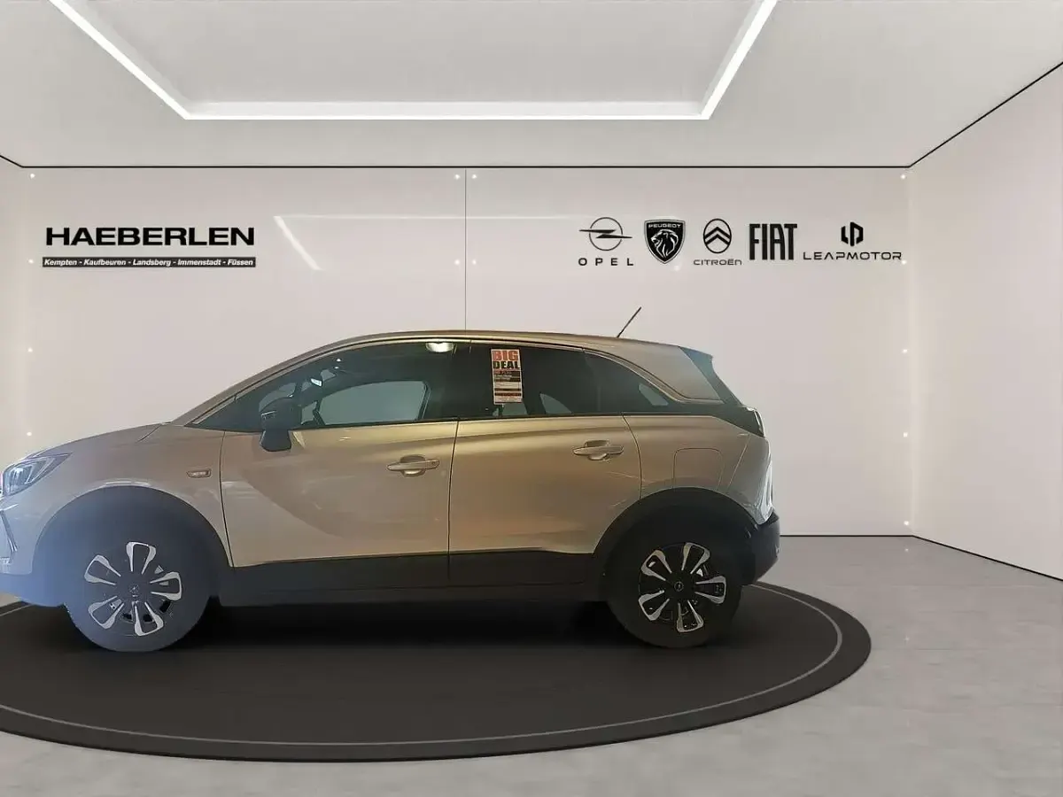 Gebraucht Opel Crossland Elegance 131 PS (96 kW) 2024 Grau SUV