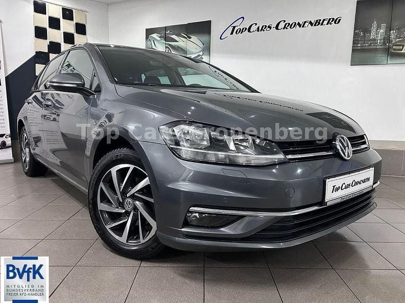 Gebraucht VW Golf VII Sound 110 PS (80 kW) 2017 Grau Limousine