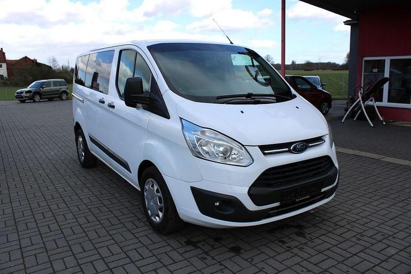 Gebraucht Ford Transit Custom Trend 131 PS (96 kW) 2018 Weiß Van / Kleinbus