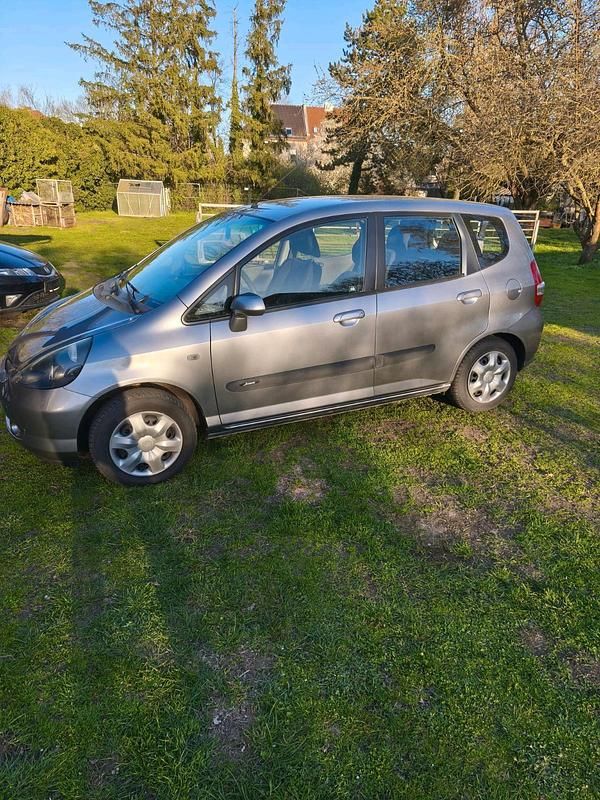 Gebraucht Honda Jazz 83 PS (61 kW) 2004 Grau Kleinwagen