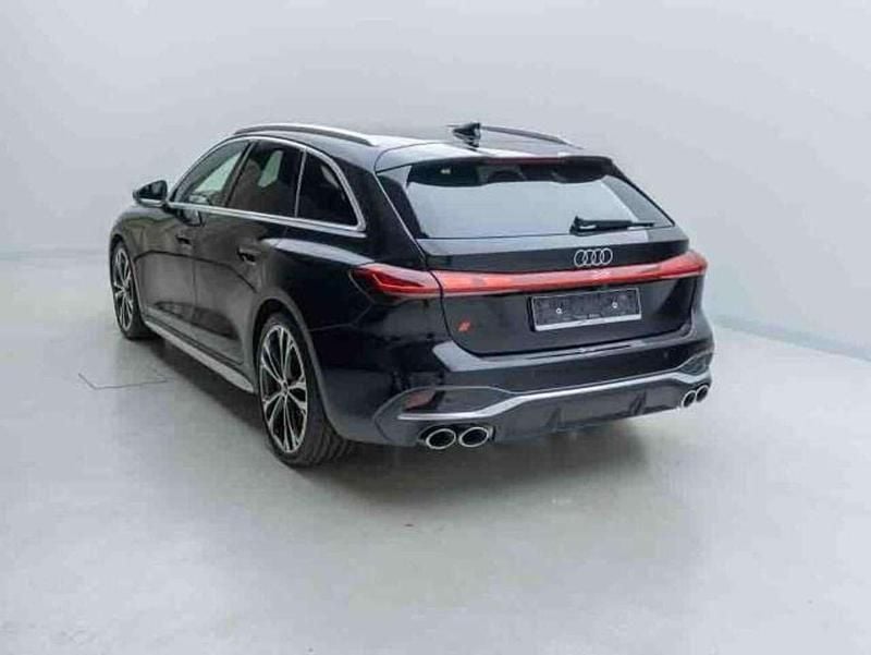 Gebraucht Audi S5 Ambiente 367 PS (269 kW) 2025 Mythosschwarz metallic Kombi