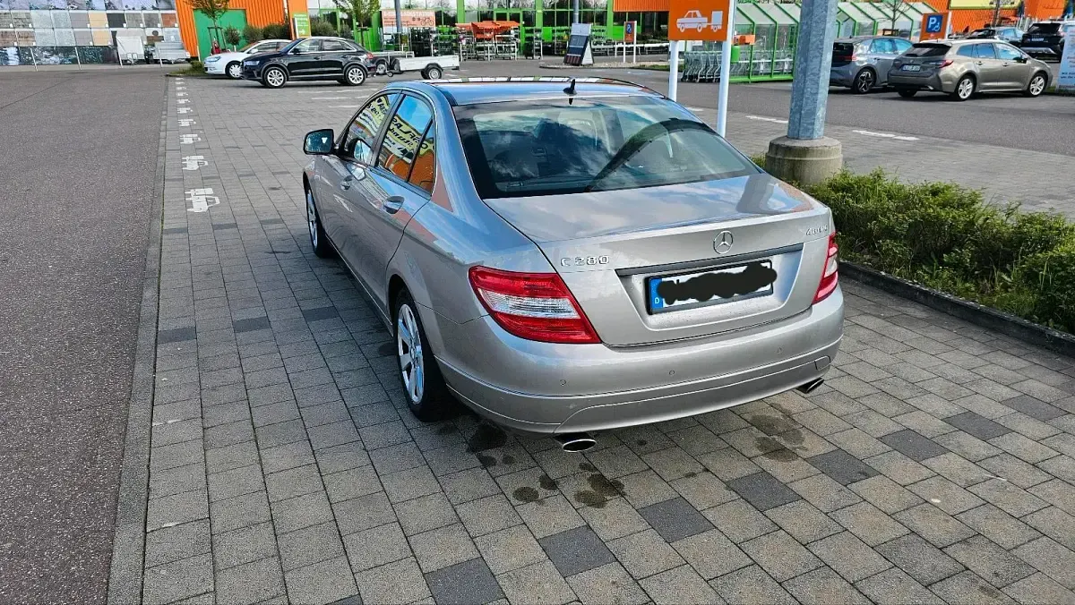 Gebraucht Mercedes C280 232 PS (170 kW) 2007 Grau Limousine