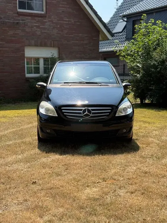 Gebraucht Mercedes B170 116 PS (85 kW) 2008 Schwarz Van / Kleinbus