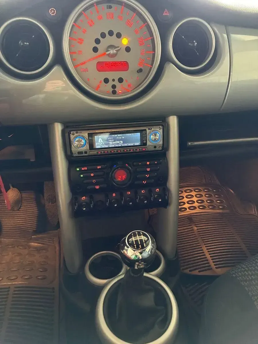 Gebraucht Mini Cooper 116 PS (85 kW) 2001 Rot Kleinwagen