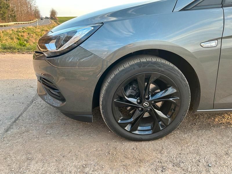 Gebraucht Opel Astra 122 PS (89 kW) 2021 Grau Kombi