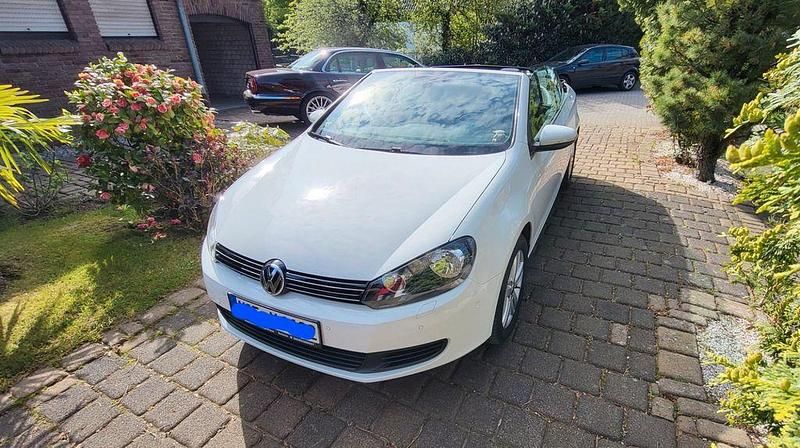 Gebraucht VW Golf Cabriolet 105 PS (77 kW) 2013 Weiß Cabrio
