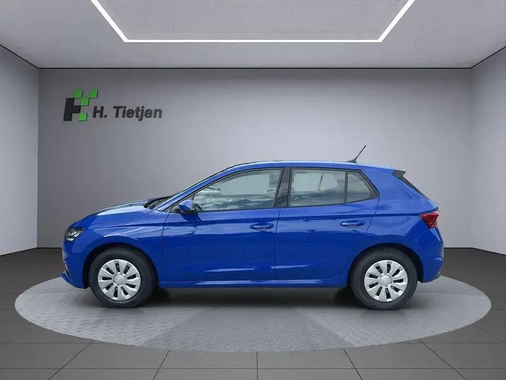 Neu Skoda Fabia Essence 80 PS (58 kW) 2026 Blau Kleinwagen