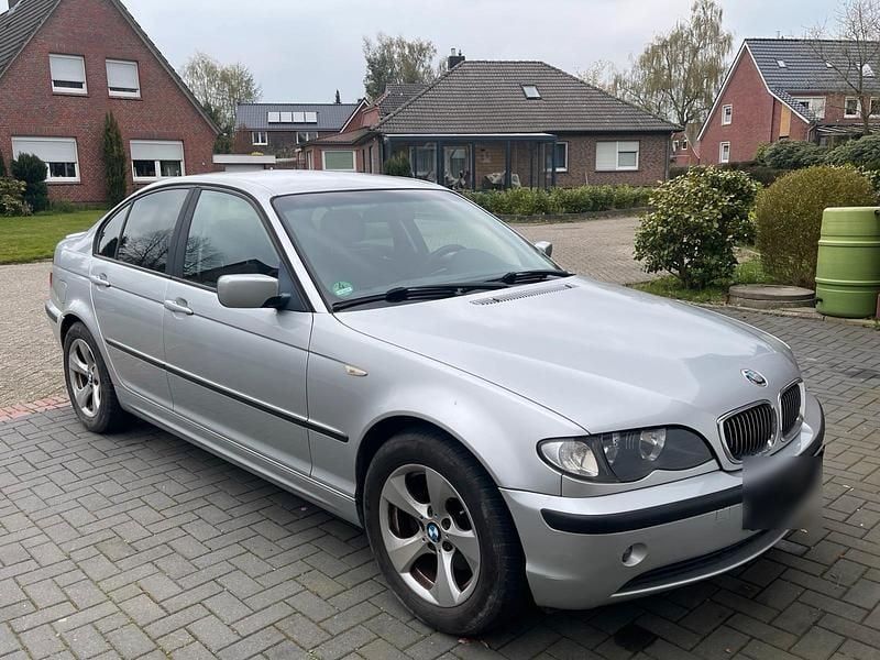 Gebraucht BMW 316 116 PS (85 kW) 2003 Silber Limousine