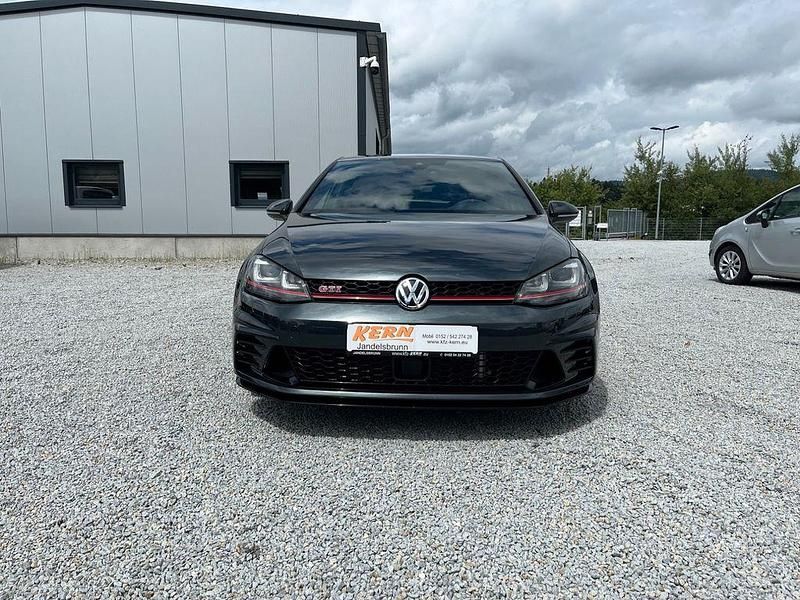 Gebraucht VW Golf VII GTI Clubsport 265 PS (194 kW) 2016 Grau Limousine