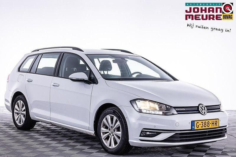 Weiß Gebraucht 2019 VW Golf VII Comfortline Kombi | 14.000 € (Superpreis) - Bild 1/4