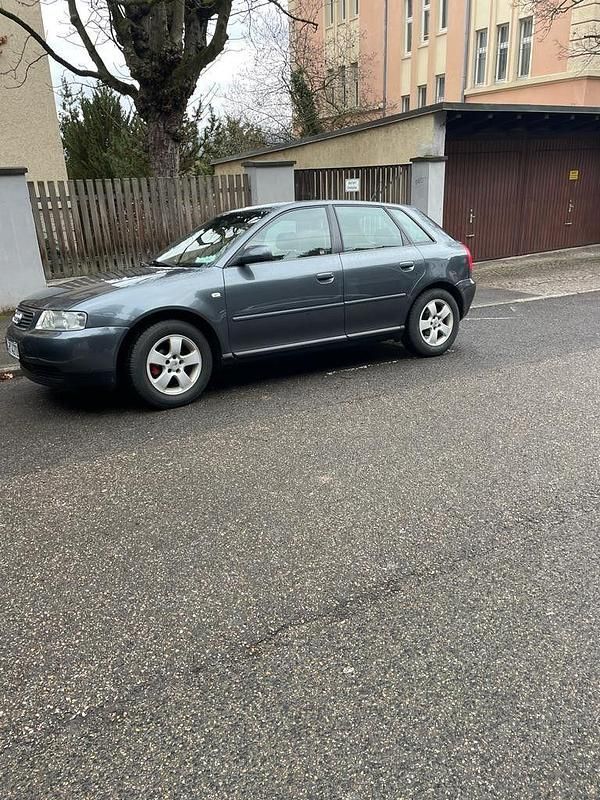 Gebraucht Audi A3 Ambiente 102 PS (75 kW) 2002 Grau Kleinwagen
