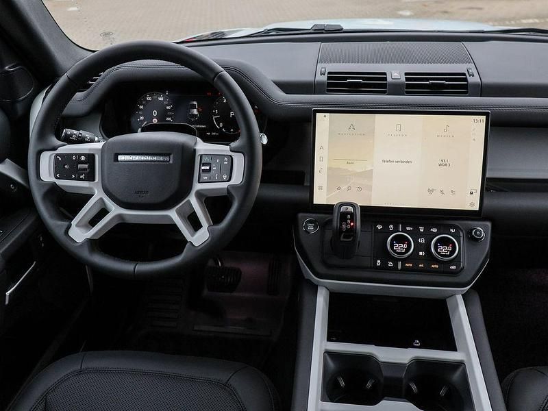 Gebraucht Land Rover Defender S 200 PS (147 kW) 2026 Weiss SUV