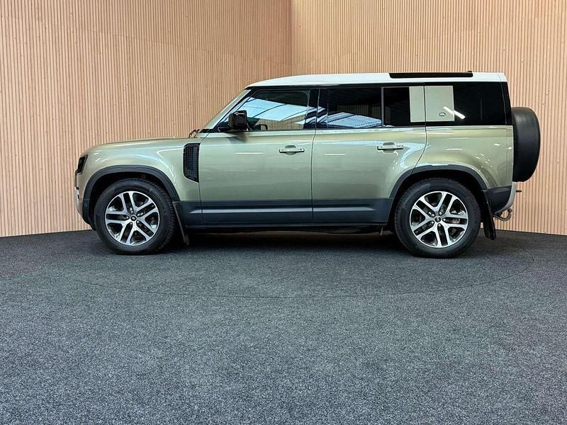 Gebraucht Land Rover Defender HSE 300 PS (220 kW) 2021 Grün SUV
