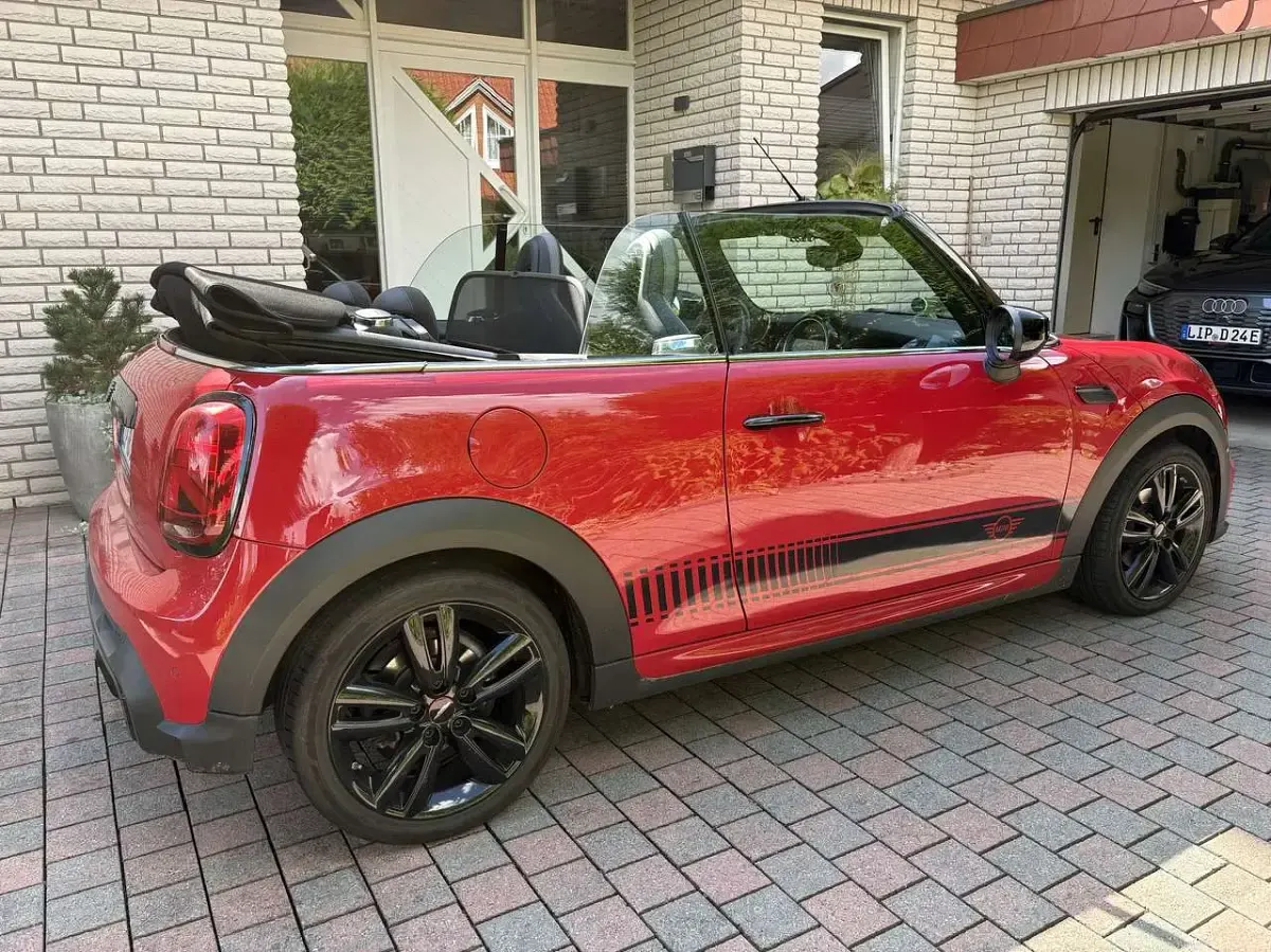 Gebraucht Mini John Cooper Works Cabriolet 136 PS (100 kW) 2021 Rot Cabrio