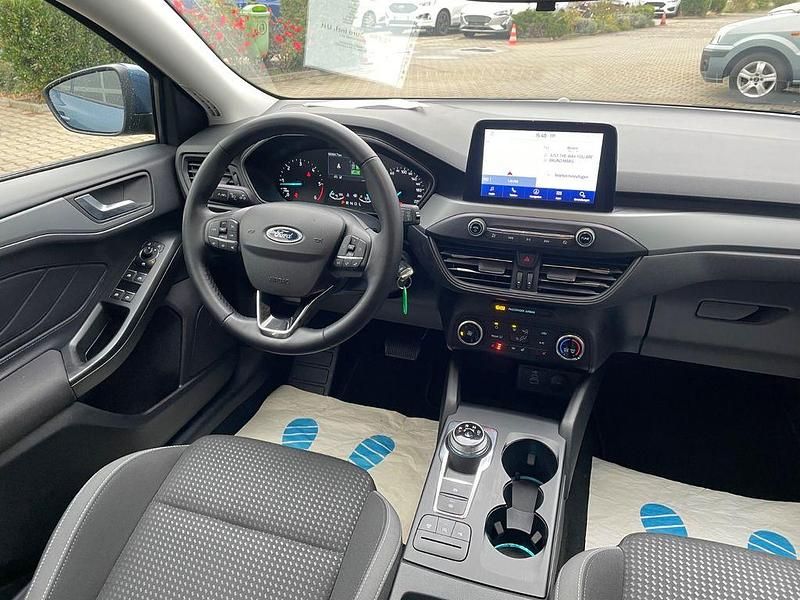 Używany Ford Focus 120 KM (88 kW) 2022 Niebieski Kombi