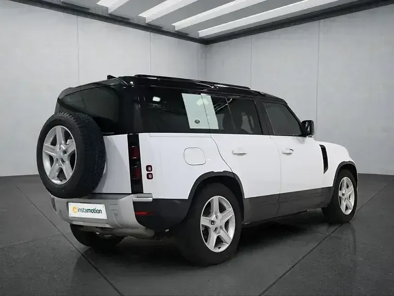 Gebraucht Land Rover Defender 200 PS (147 kW) 2023 Weiß SUV