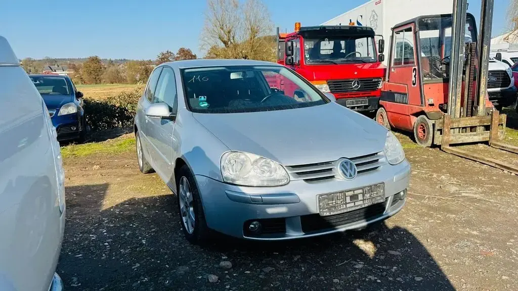 Gebraucht VW Golf IV Goal 102 PS (75 kW) 2006 Silber