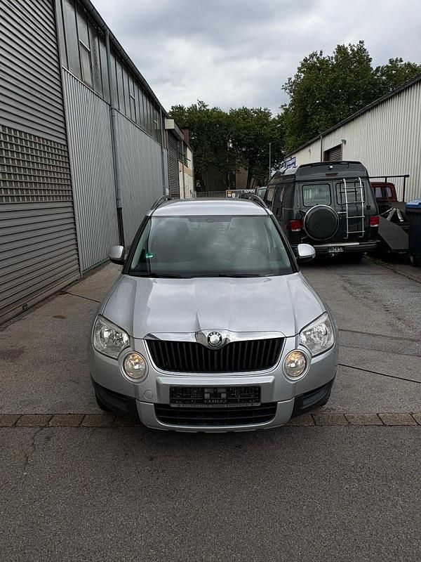 Gebraucht Skoda Yeti Ambition 105 PS (77 kW) 2010 Silber SUV