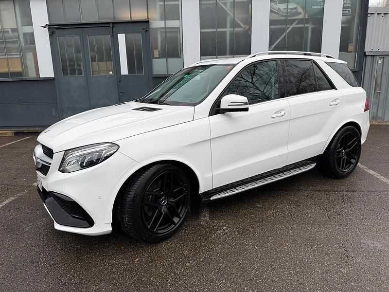 Gebraucht Mercedes GLE400 333 PS (244 kW) 2015 Weiß SUV