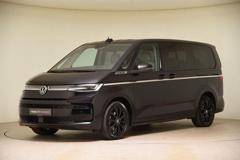 Gebraucht VW Multivan Style 150 PS (110 kW) 2024 Deep black pearlescent Van
