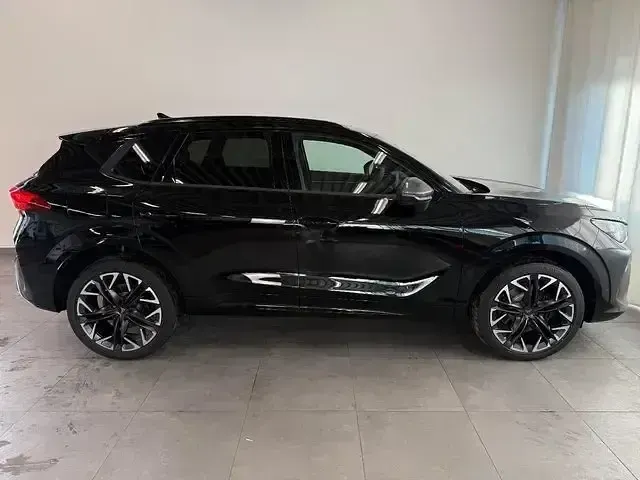 Neu Cupra Terramar VZ 265 PS (194 kW) 2025 Schwarz SUV
