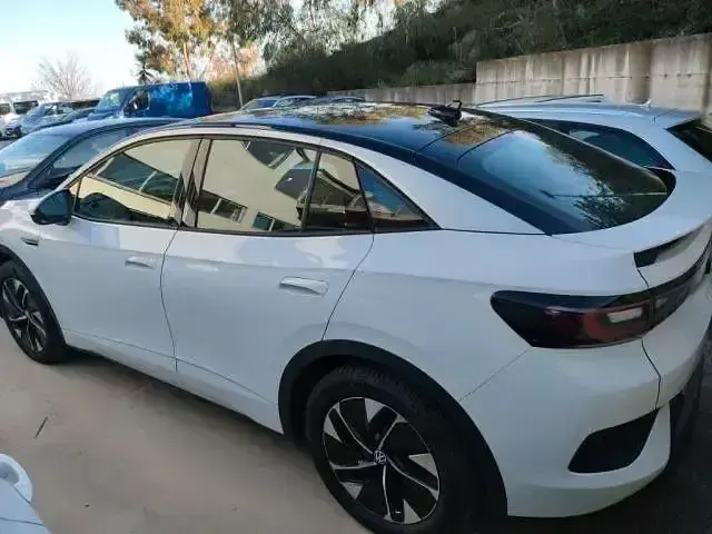 Gebraucht VW ID.5 Pro 150 kW (204 PS) 2024 Gletscherweiß metallic SUV