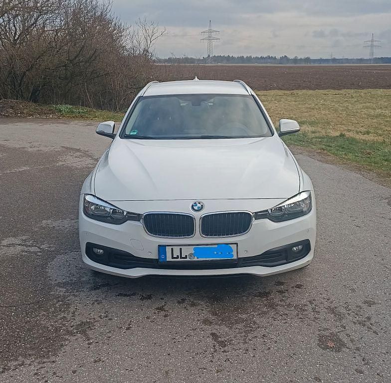 Gebraucht BMW 318 150 PS (110 kW) 2016 Weiß Kombi