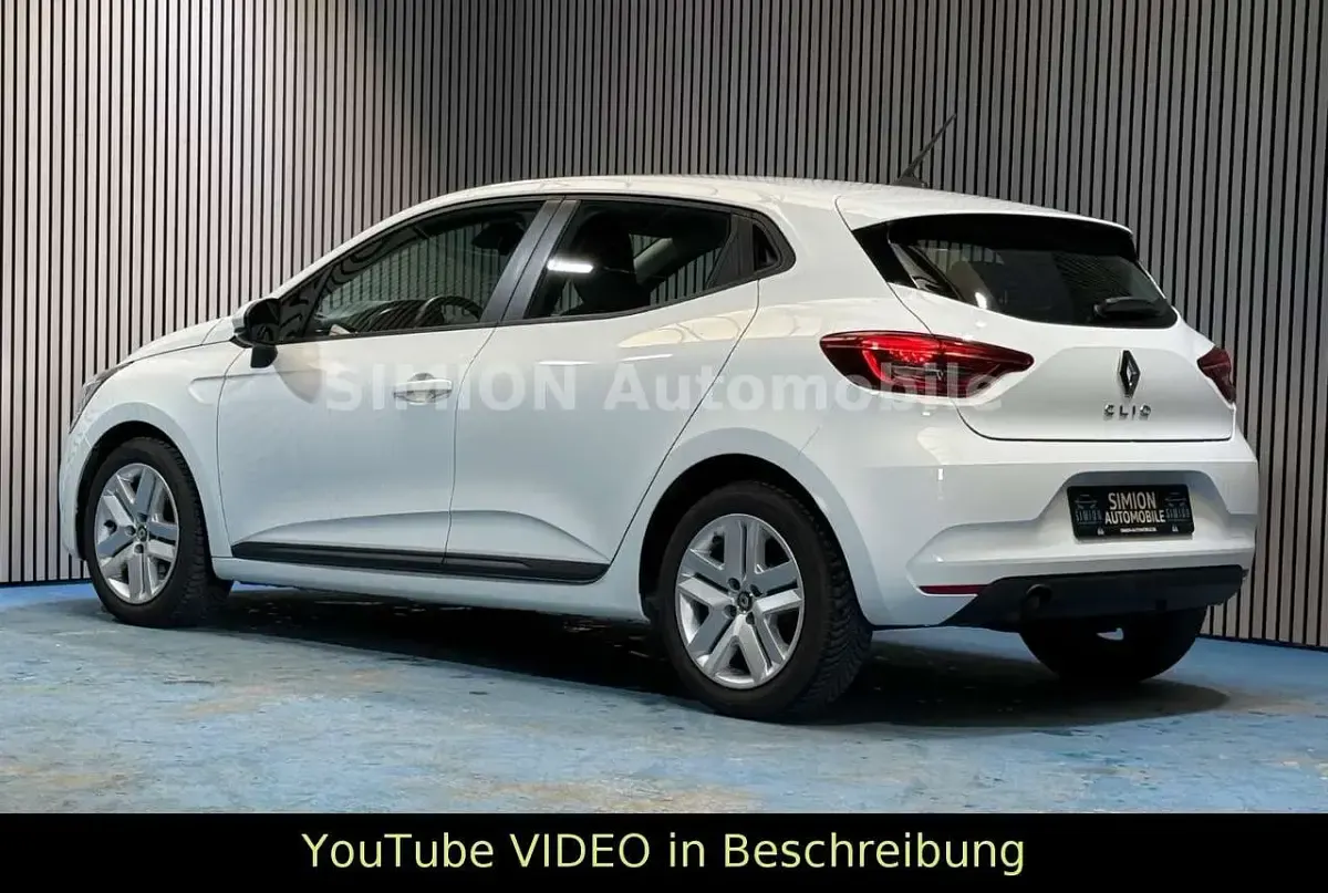 Gebraucht Renault Clio V Zen 67 PS (49 kW) 2021 Weiß Kleinwagen