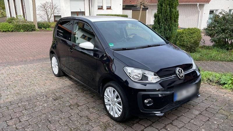 Schwarz Gebraucht 2017 VW up! Sound Kleinwagen | 8.350 € (Guter Preis) - Bild 1/4