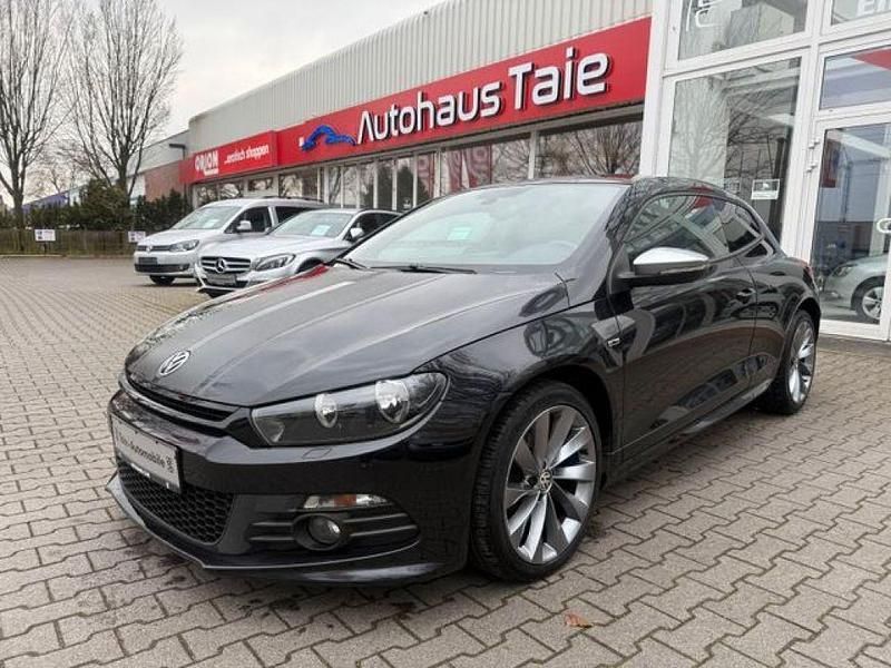 Deep black perleffekt (metallic) Gebraucht 2014 VW Scirocco Sportline Coupé | 9.990 € (Fairer Preis) - Bild 1/4