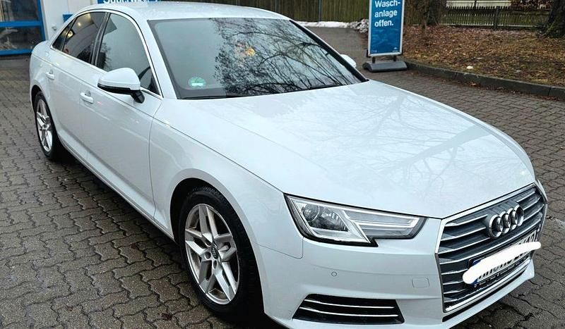 Gebraucht Audi A4 Sport 190 PS (139 kW) 2016 Weiß Limousine