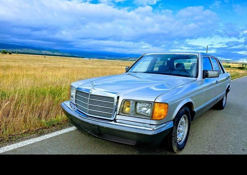 Beige Gebraucht 1985 Mercedes 500 Limousine | 14.800 € - Bild 1/4
