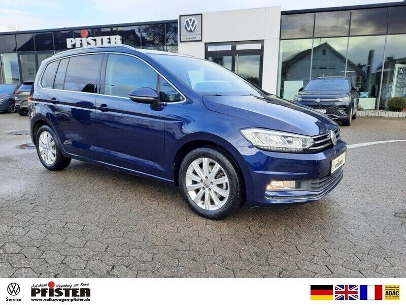 Blau Gebraucht 2016 VW Touran Highline Van / Kleinbus | 19.999 € (Fairer Preis) - Bild 1/4