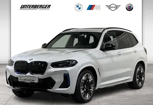 Gebraucht BMW iX3 Impressive 210 kW (286 PS) 2022 Mineralweiß SUV
