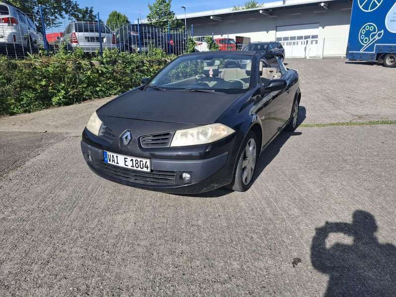 Schwarz Gebraucht 2007 Renault Mégane Cabriolet Dynamique Cabrio | 390 € (Superpreis) - Bild 1/4
