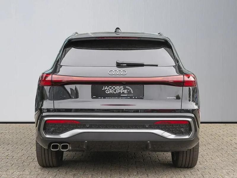 Neu Audi Q5 Ambiente 150 PS (110 kW) 2026 Schwarz SUV