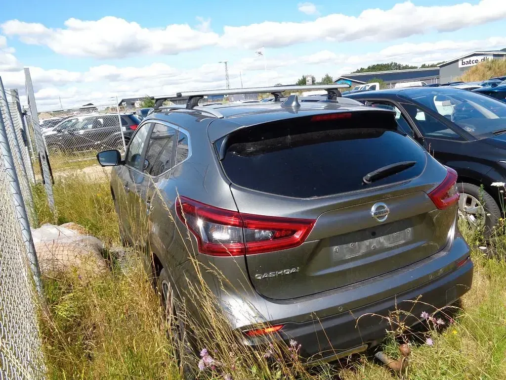 Gebraucht Nissan Qashqai Tekna+ 116 PS (85 kW) 2018 Grau SUV
