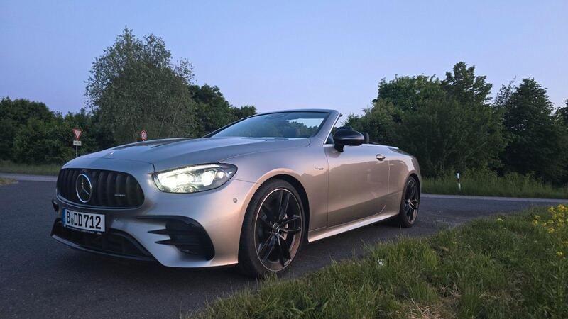 Silber Gebraucht 2024 Mercedes E53 AMG AMG Cabrio | 84.700 € (Fairer Preis) - Bild 1/4