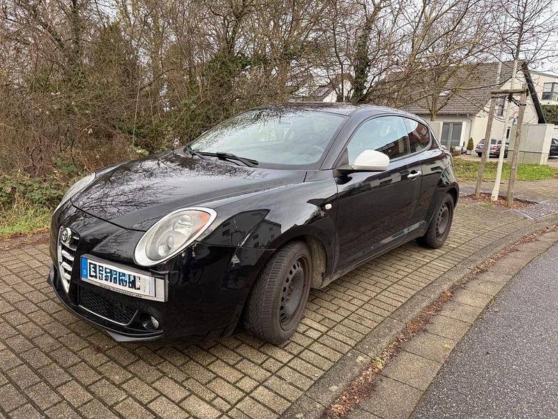 Gebraucht Alfa Romeo MiTo 105 PS (77 kW) 2016 Schwarz Kleinwagen
