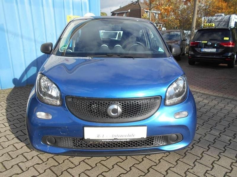 Gebraucht Smart ForFour Basis 71 PS (52 kW) 2015 Blau Kleinwagen