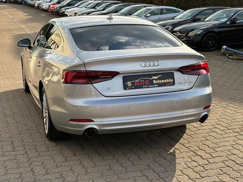 Gebraucht Audi A5 Sportback Sport 150 PS (110 kW) 2020 Silber Kleinwagen